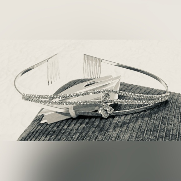 NWT LC Lauren Conrad Celebrate Silver tone Tiara - Picture 7 of 7